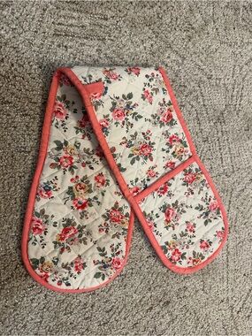 Cath Kidston Floral Double Oven Mitt